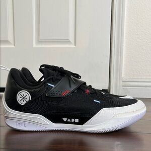 Way of Wade 808 4 Ultra Announcement Black White Boom Li-Ning ABAU031-7 size 13